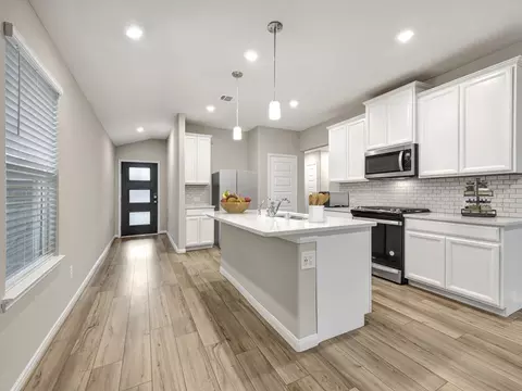 388 Sunrise Ranch Dr, Montgomery, TX 77316