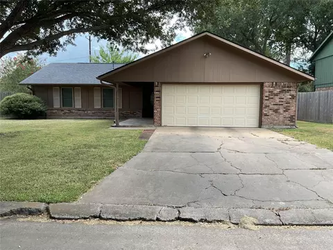 2908 El Camino St, Bay City, TX 77414
