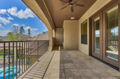 Exterior - 25 Post Shadow Estate Dr, Spring, TX 77389 photo 2 of 6