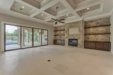 Living - 25 Post Shadow Estate Dr, Spring, TX 77389 photo 2 of 5