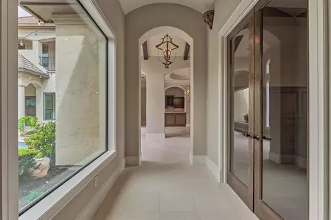 Entry Way - 25 Post Shadow Estate Dr, Spring, TX 77389 photo 6 of 6