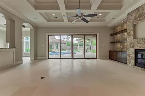 Living - 25 Post Shadow Estate Dr, Spring, TX 77389 photo 3 of 5
