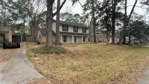 676 Ravensworth Dr, Conroe, TX 77302
