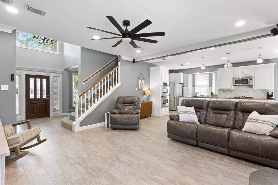 Other - 402 Windsor Dr, Friendswood, TX 77546 photo 4 of 11