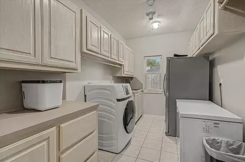 Other - 20 Chuckwagon Ct, Angleton, TX 77515 photo 9 of 12
