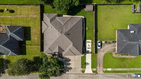 View/Area - 20 Chuckwagon Ct, Angleton, TX 77515 photo 1 of 2