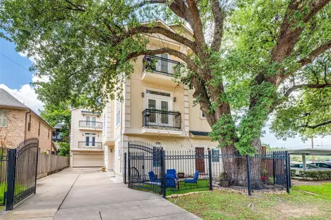 5306 Nolda St #A, Houston, TX 77007