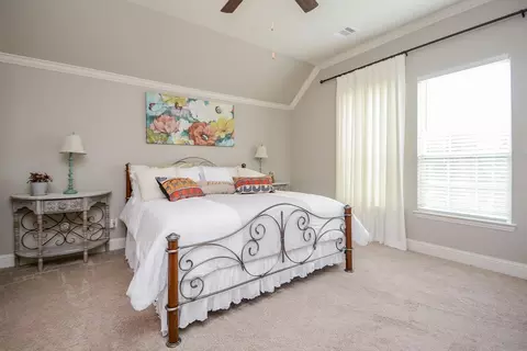 Bedroom - 114 Silver Sky Ct, Conroe, TX 77304 photo 2 of 6