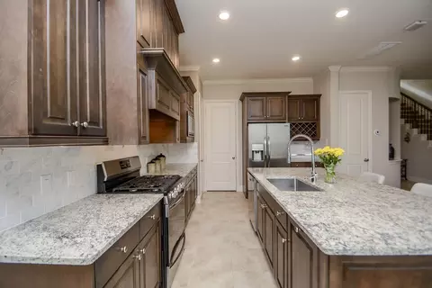 Kitchen - 114 Silver Sky Ct, Conroe, TX 77304 photo 3 of 7