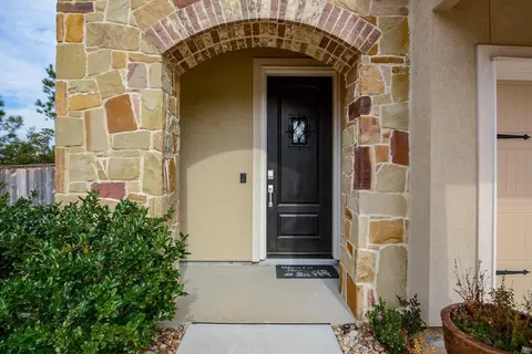 Entry Way - 114 Silver Sky Ct, Conroe, TX 77304 photo 1 of 4