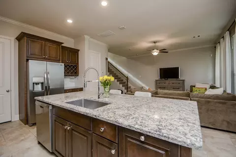 Kitchen - 114 Silver Sky Ct, Conroe, TX 77304 photo 4 of 7