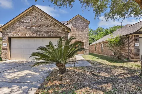 1602 Thornhollow Dr, Houston, TX 77014