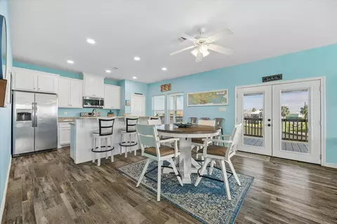 Dining - 161 Four Master Rd, Freeport, TX 77541 photo 1 of 1