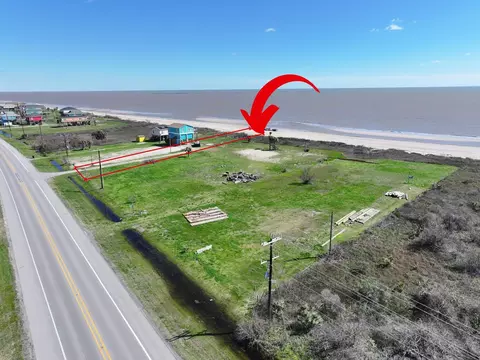1218 Highway 87 Hwy, Gilchrist, TX 77617