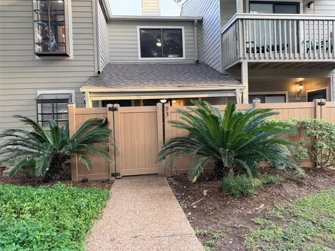 2379 Briarwest Blvd #93, Houston, TX 77077