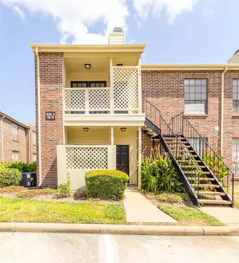 2121 El Paseo St #1706, Houston, TX 77054