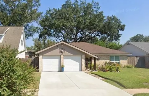 16222 Green Shade Dr, Houston, TX 77090