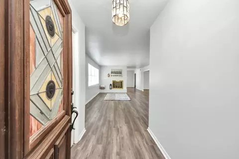 2711 Briarhurst Dr #18, Houston, TX 77057