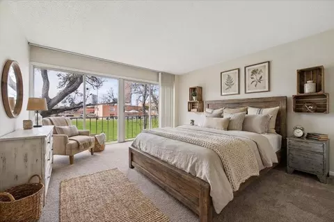 5050 Ambassador Way #210, Houston, TX 77056