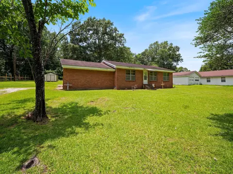 Exterior - 1108 Ricks Rd, Lufkin, TX 75901 photo 3 of 6
