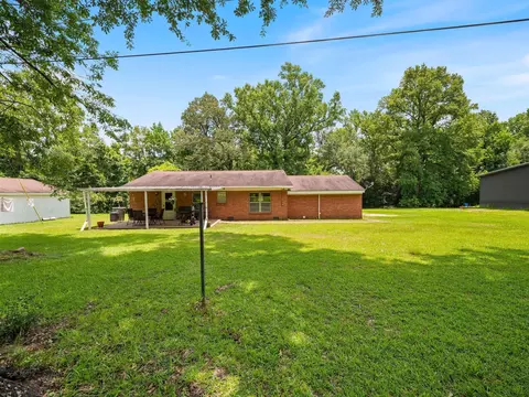 Exterior - 1108 Ricks Rd, Lufkin, TX 75901 photo 5 of 6
