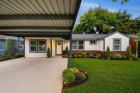 10521 Chesterfield Dr, Houston, TX 77051
