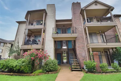2121 Hepburn St #722, Houston, TX 77054