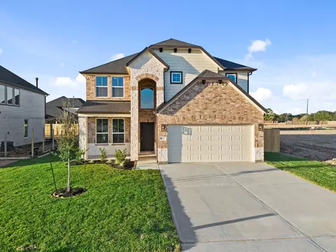 Exterior - 3030 Spitfire Dr, Rosenberg, TX 77471 photo 4 of 5
