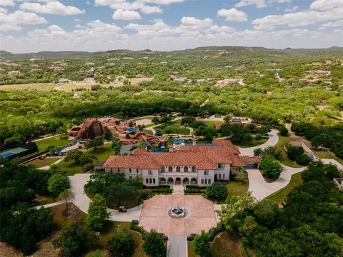 9 Rue, Boerne, TX 78006
