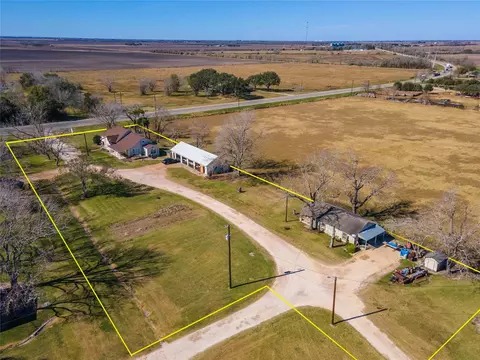 10553 S State Highway 71, Danevang, TX 77432