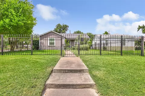 4803 Elser St, Houston, TX 77009