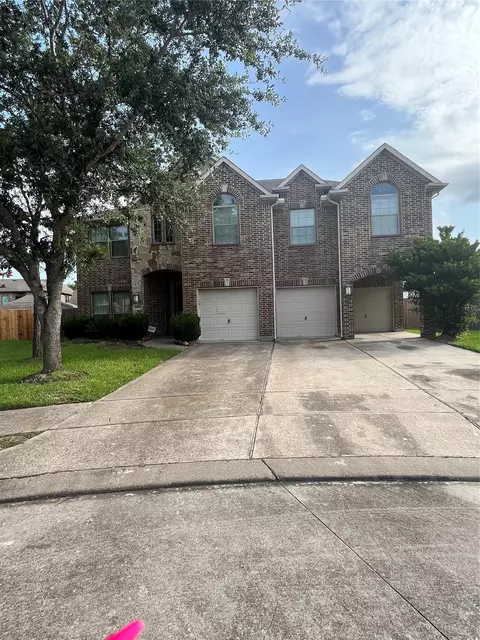 9403 Nickel Canyon Dr, Rosharon, TX 77583