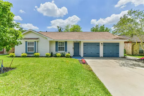2005 Cheryl Dr, Pearland, TX 77581