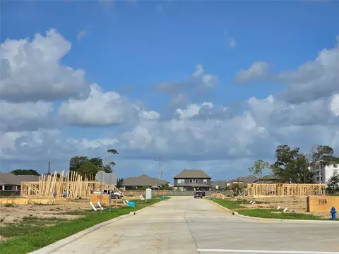 1423 Friendship Trl, Seabrook, TX 77586