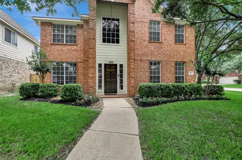 7802 Autumn Hollow Ln, Houston, TX 77041