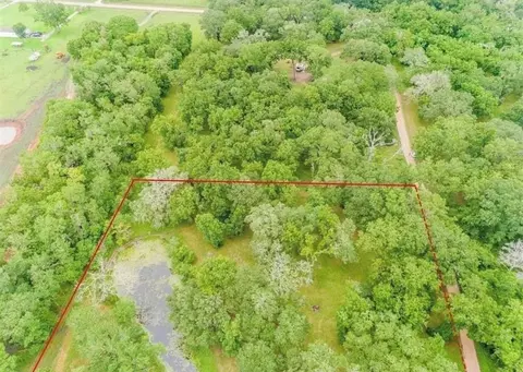 202 Jones Rd, Angleton, TX 77515 photo 12