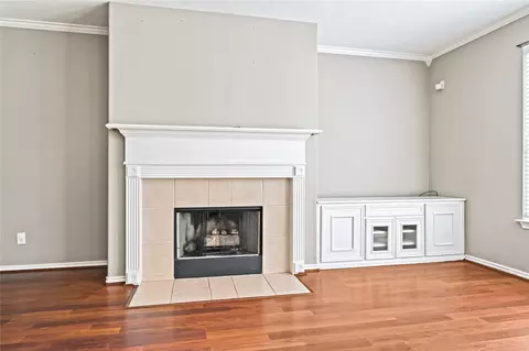 Living - 6410 Sparrows Glen Ln, Spring, TX 77379 photo 2 of 6