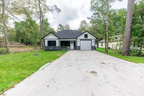 3507 Sam Houston Rd, Willis, TX 77378