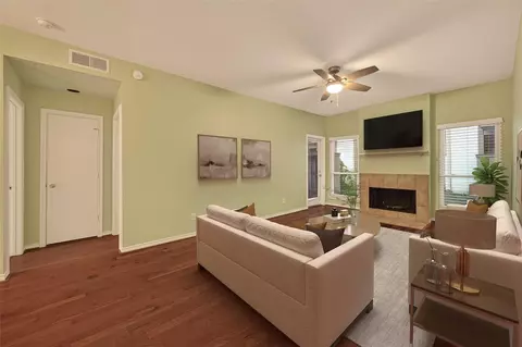 10053 Westpark Dr #289, Houston, TX 77042