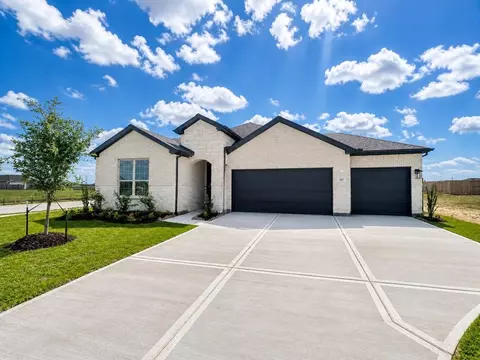 357 Dallas Meadows Dr, Dayton, TX 77535