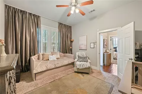 Bedroom - 504 W 28th St, Bryan, TX 77803 photo 4 of 4