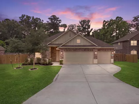 632 W Linnwood Dr, Woodbranch, TX 77357