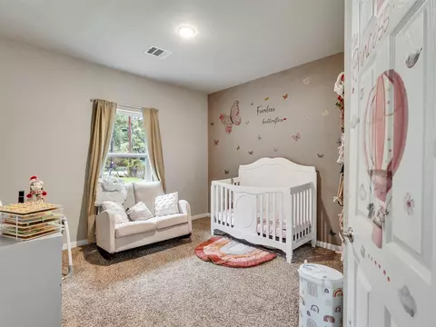 Bedroom - 18182 William Ln, Conroe, TX 77302 photo 2 of 3