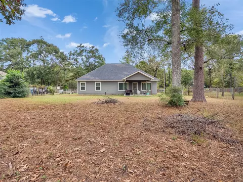 Exterior - 18182 William Ln, Conroe, TX 77302 photo 5 of 7