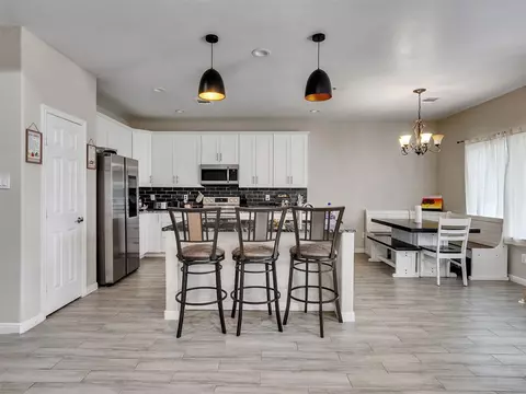 Kitchen - 18182 William Ln, Conroe, TX 77302 photo 1 of 4