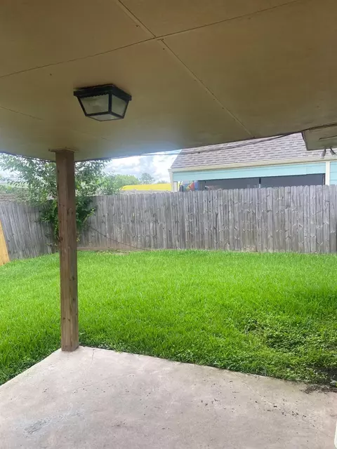 16703 Gold Bridge Ct, Houston, TX 77053