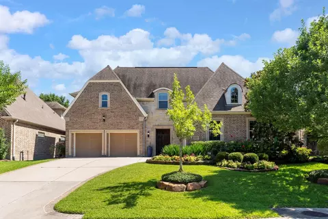 119 W Cresta Bend Pl, Spring, TX 77389