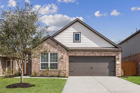 8815 New Jade Dr, Iowa Colony, TX 77583