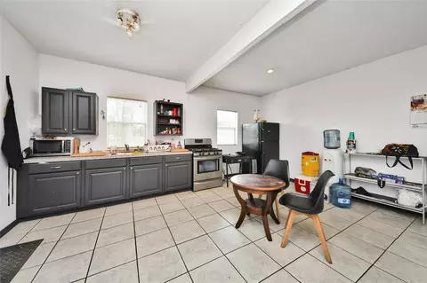 Kitchen - 5310 Logston Ln, Spring, TX 77389 photo 1 of 1