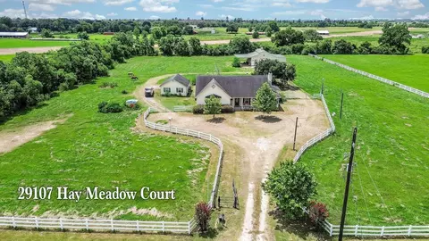29107 Hay Meadow Ct, Waller, TX 77484
